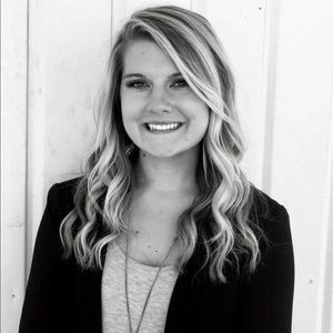 Meet your Posher, Jessica